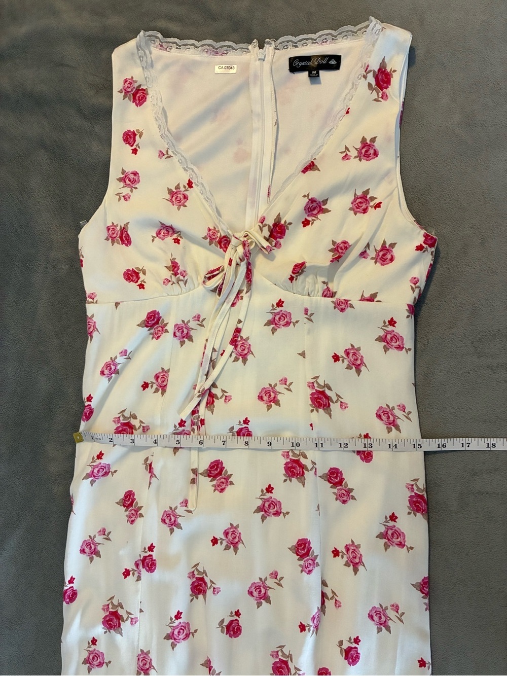 Floral Tie-Front Maxi Dress in White with Pink Roses Cottagecore - Picture 13 of 14